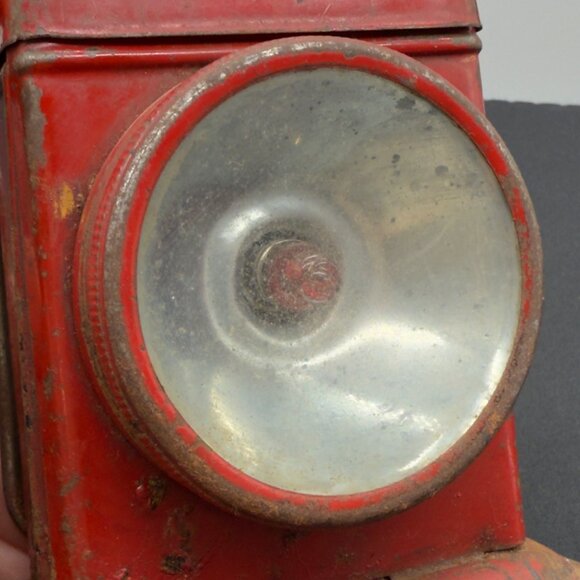 Vintage Red Metal Flashlight Lantern Glass Lens Niagra Junior Guide Light Decor - Picture 7 of 12